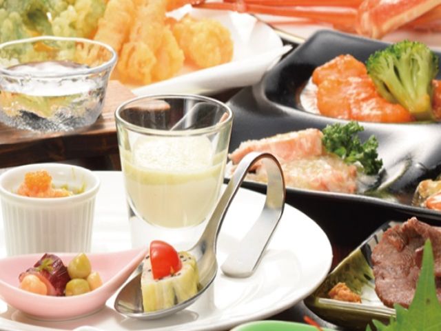 レストランサービスのお仕事です！