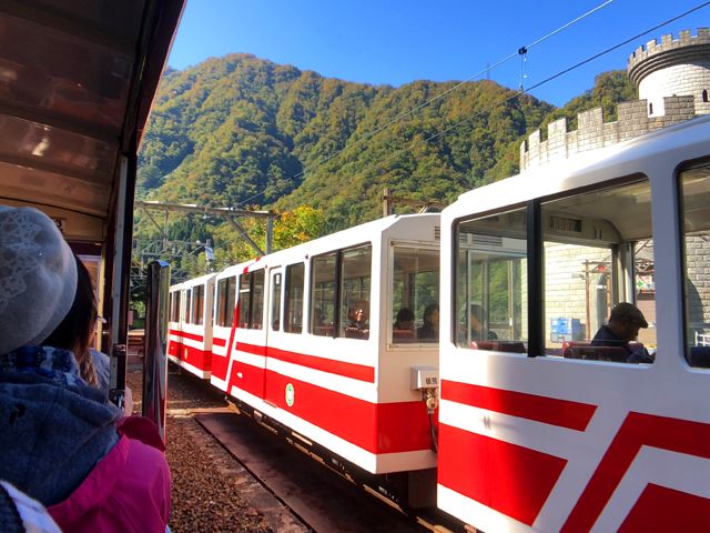 友人同士・カップル同士大歓迎です!!
景色もきれいなので写真映えも〜(^^♪